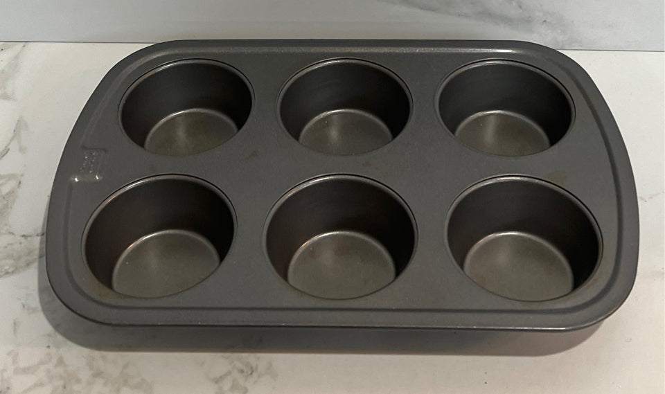 Muffin Pan