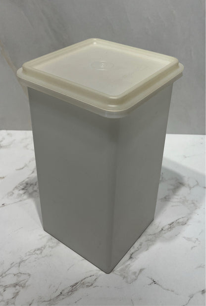 Tupperware Container