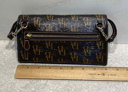 Dooney And Bourke Wallet With Crossbody Strap