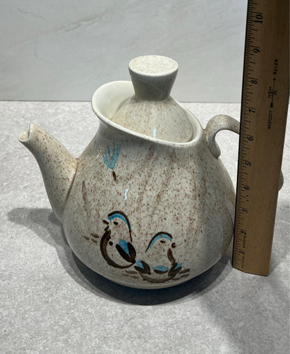 Red Wing Bob White Teapot