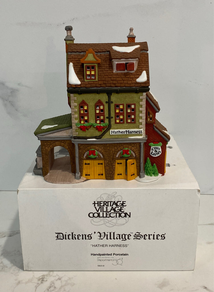 Dept. 56 Hather Harness