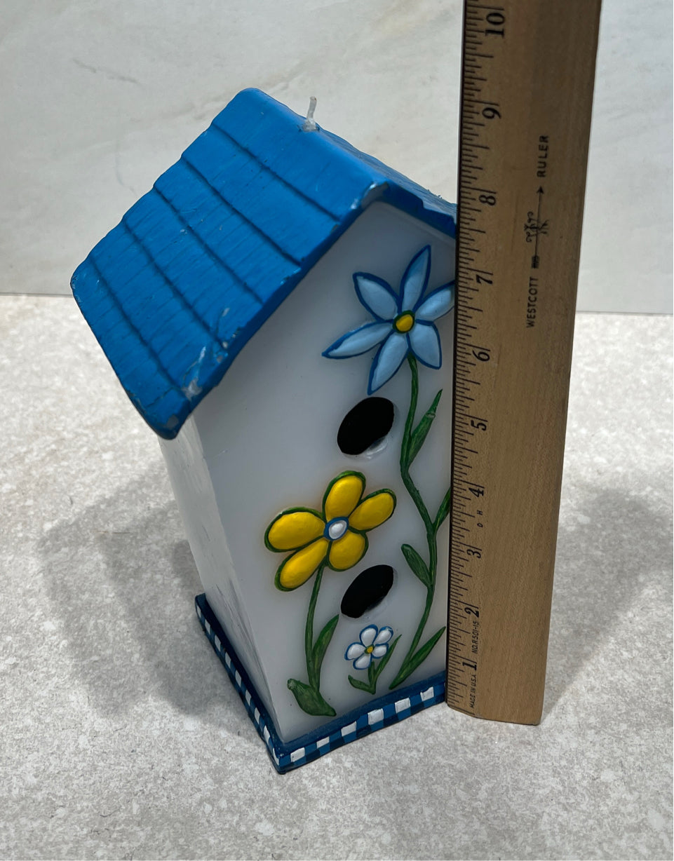 Birdhouse Candle