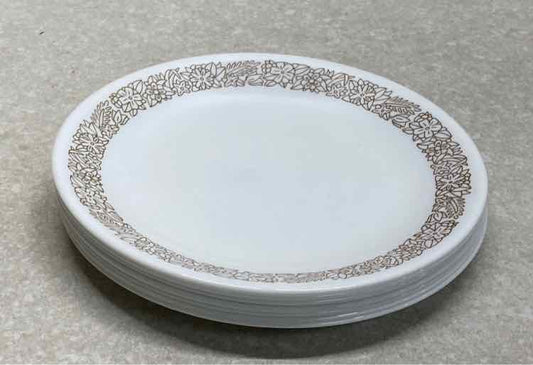 Set of 7 Corelle Plates