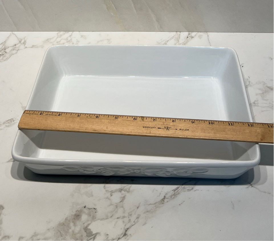 Handled Dish