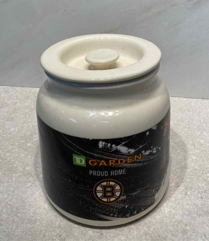 TD Garden Covered Jar