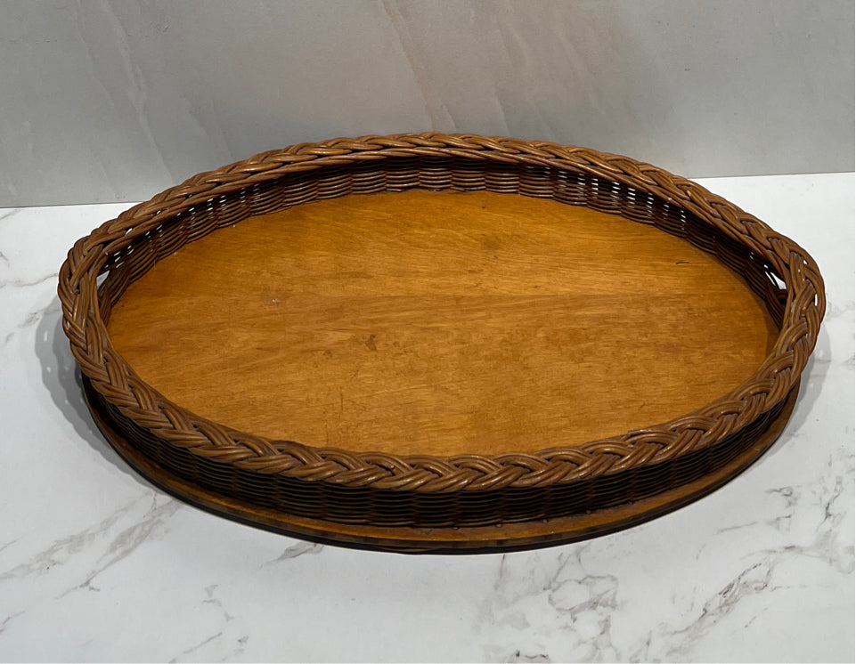 Tray