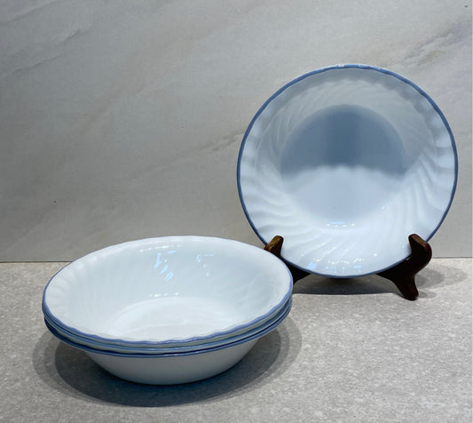 Set of 4 Corelle Bowls
