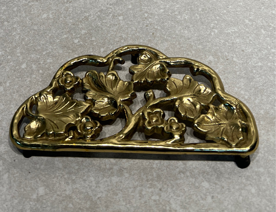 Trivet