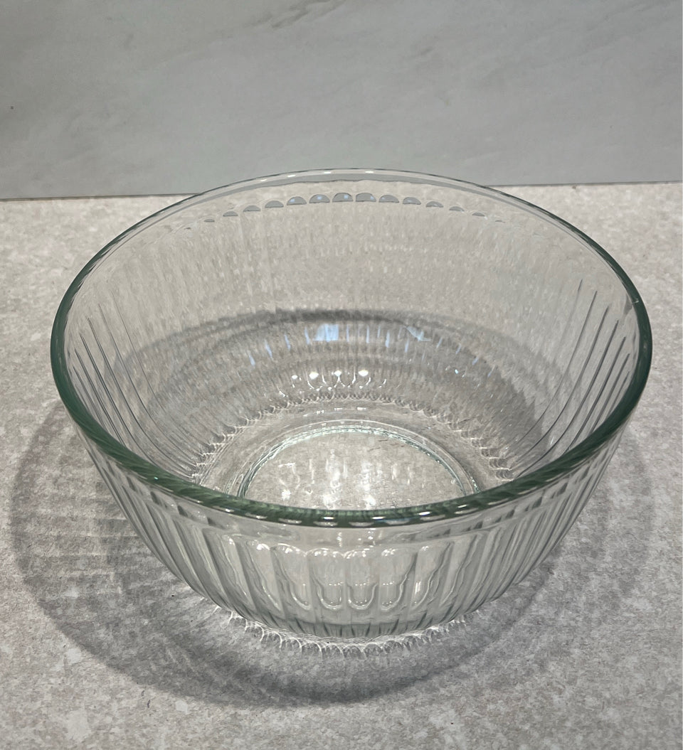 Pyrex Bowl