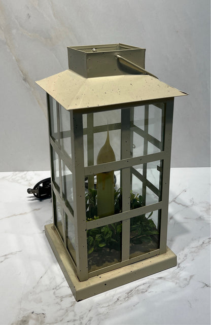 Plug-In Lantern