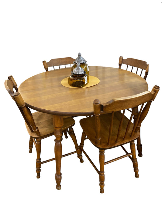Maple Table & 4 Chairs