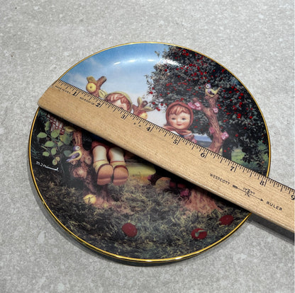 Hummel Plate