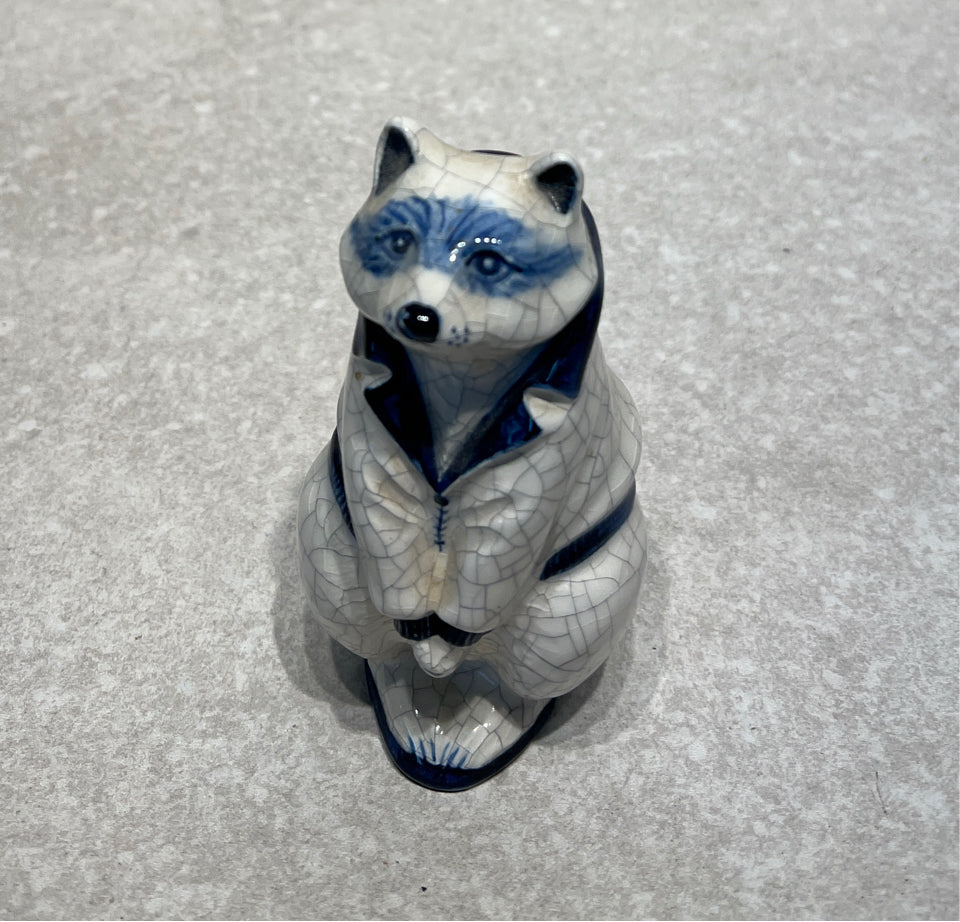 Dedham Pottery Raccoon