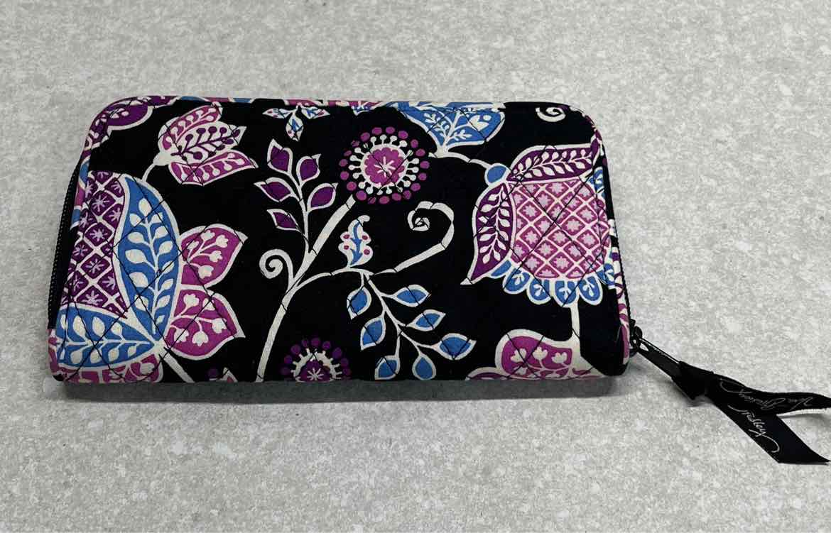 Vera Bradley  Wallet