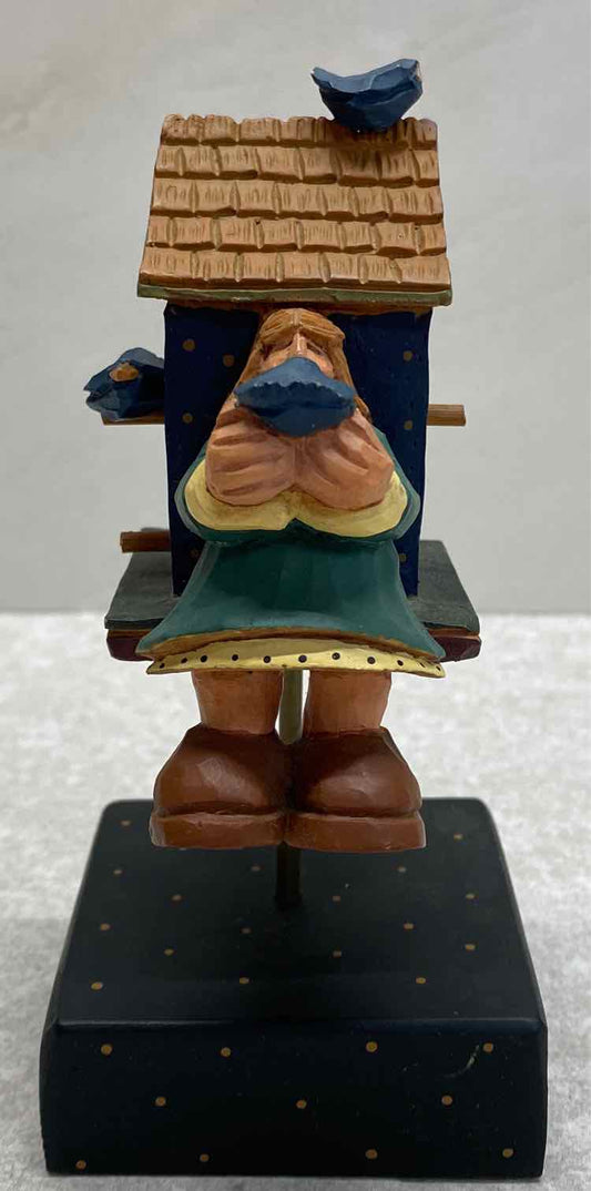 Williraye Studio Figurine