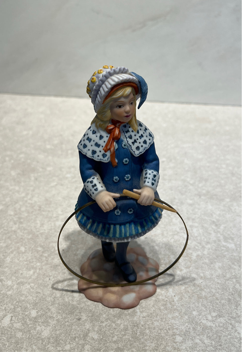 Lenox Little Girl With Hoop