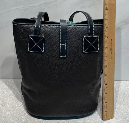 Dooney And Bourke Handbag
