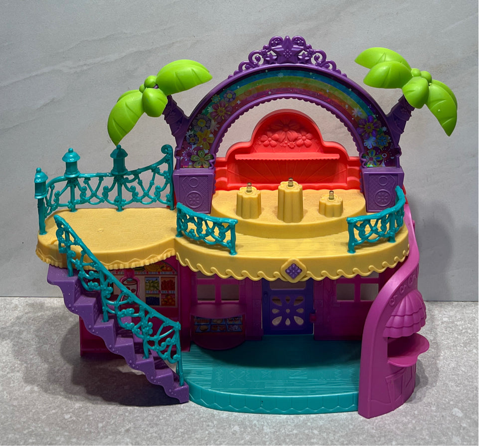Dora Cafe Play Set