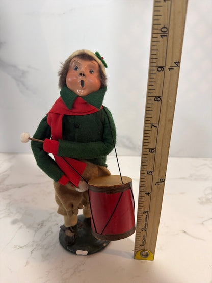 Byers Choice Caroler