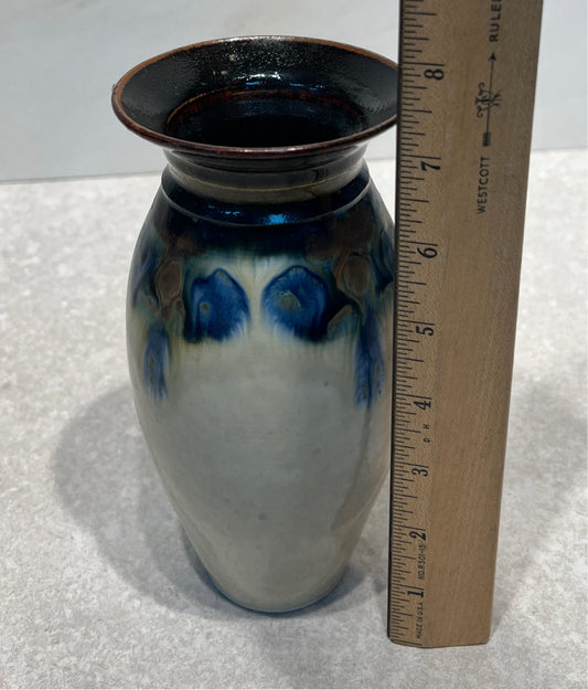 Signed Vase - Searle