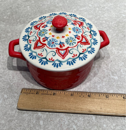 Pioneer Woman Covered Bowl