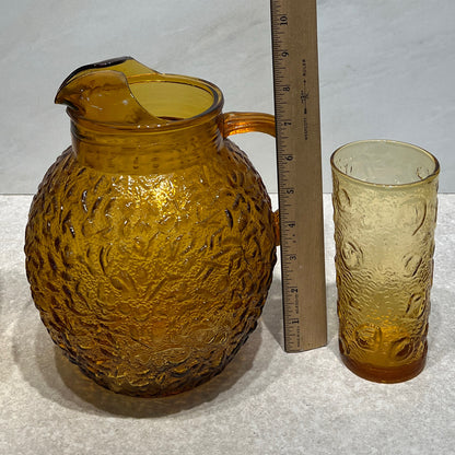 Anchor Hocking Pitcher and 6 Glasses