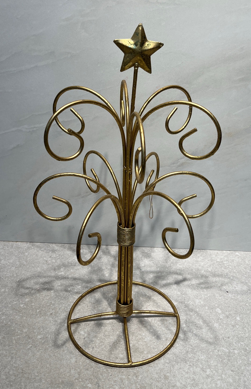 Ornament Hanger
