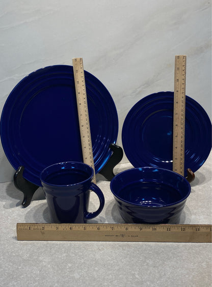 16-Piece Rachael Ray Dinnerware Set