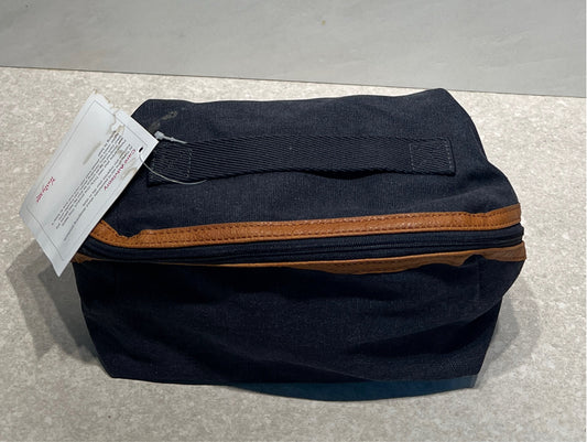Thirty-One Zippered Pouch