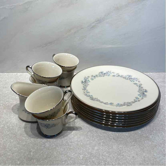 Set of Lenox Repertoire Dishes