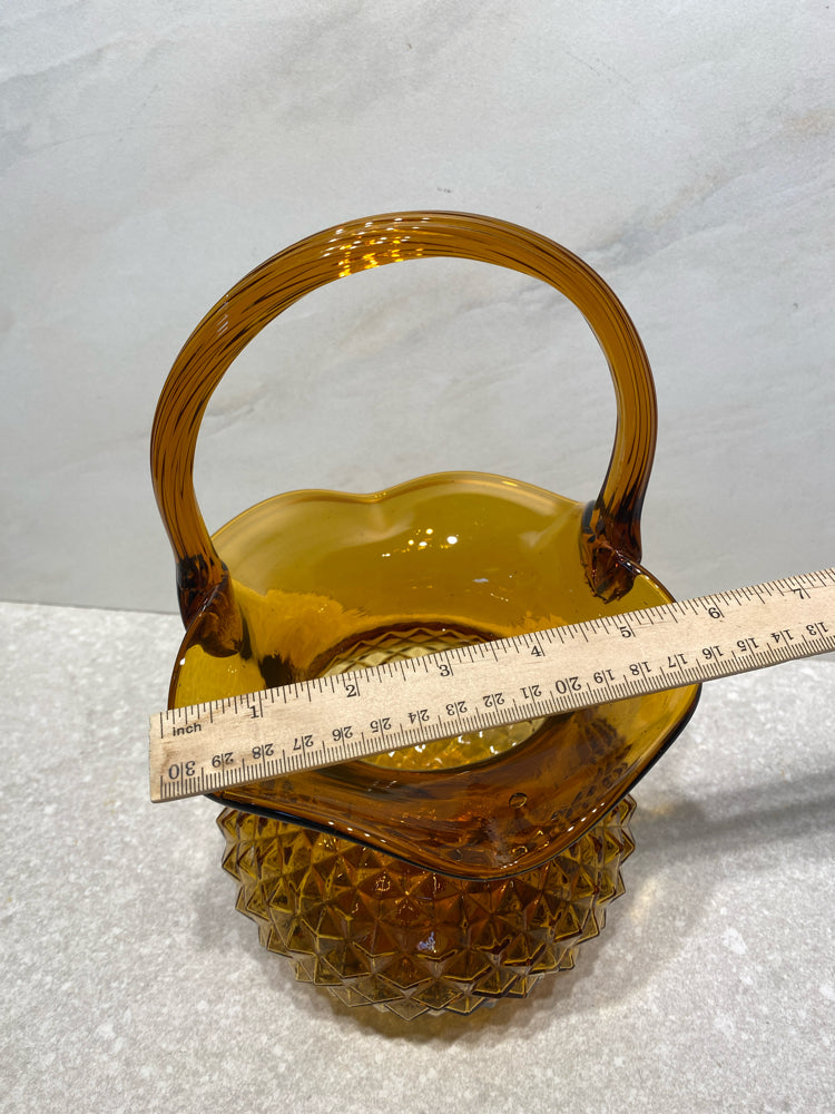 Amber Diamond Basket