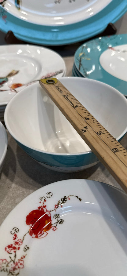 Lenox Chirp Dinnerware Set