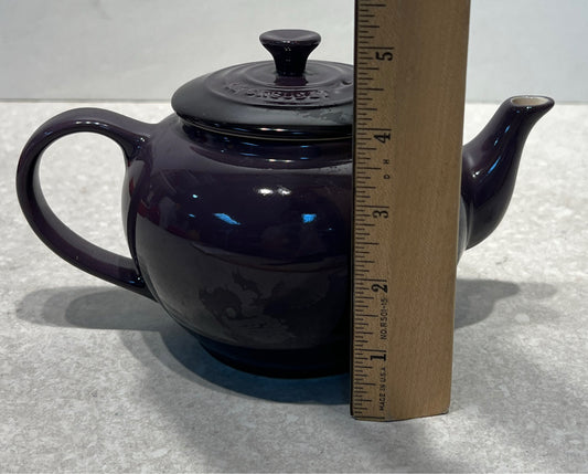 Le Crueset Teapot