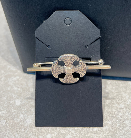 Silver Pin