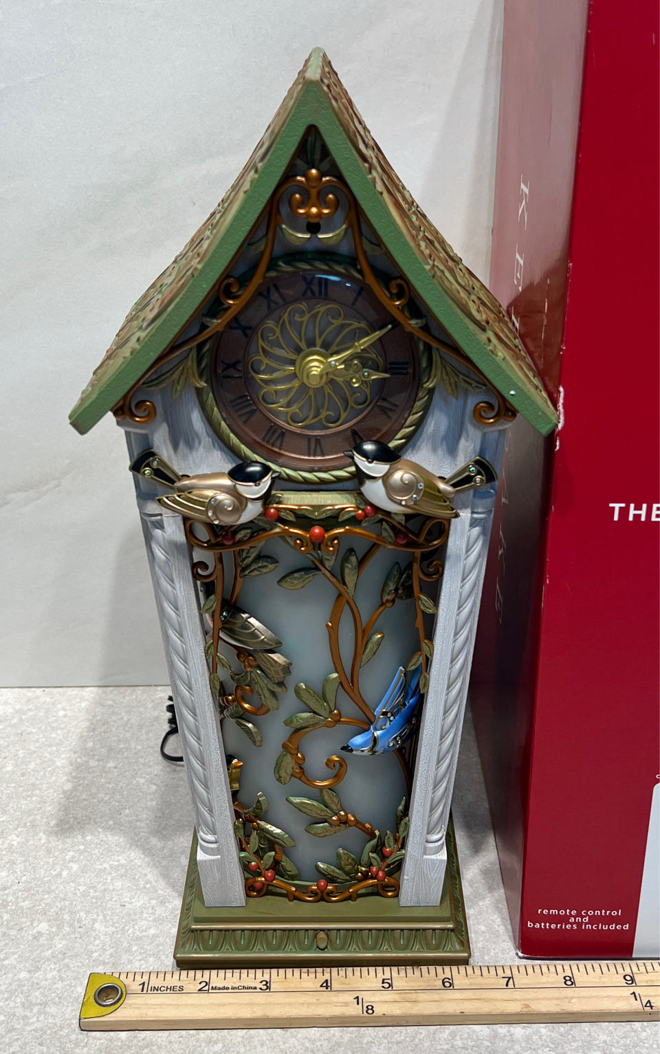 Hallmark Beauty of Bird Clock (Box)