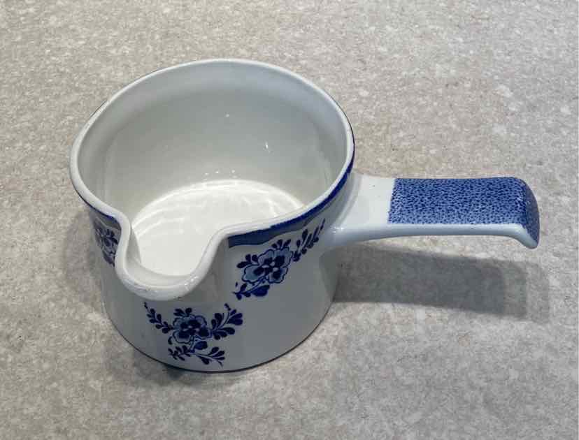 Johnson Bros Holland Gravy