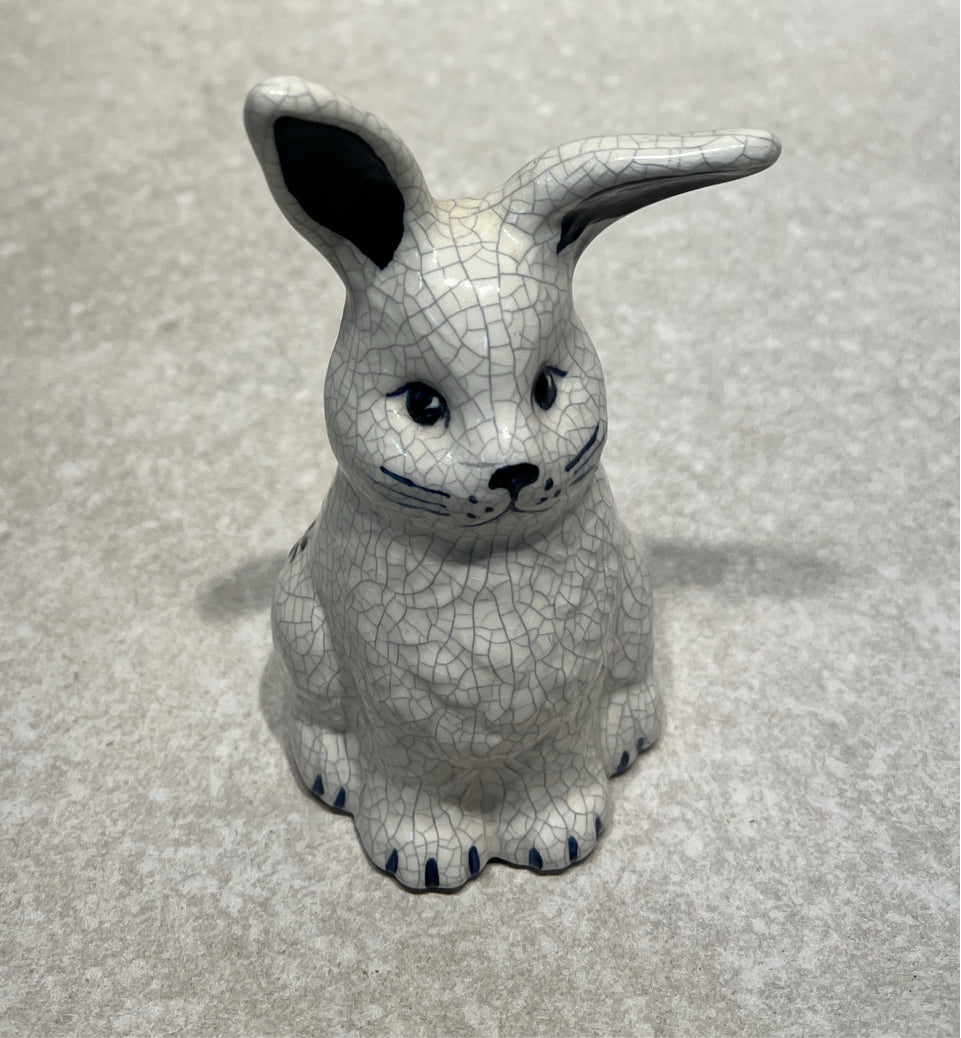 Dedham Pottery Rabbit