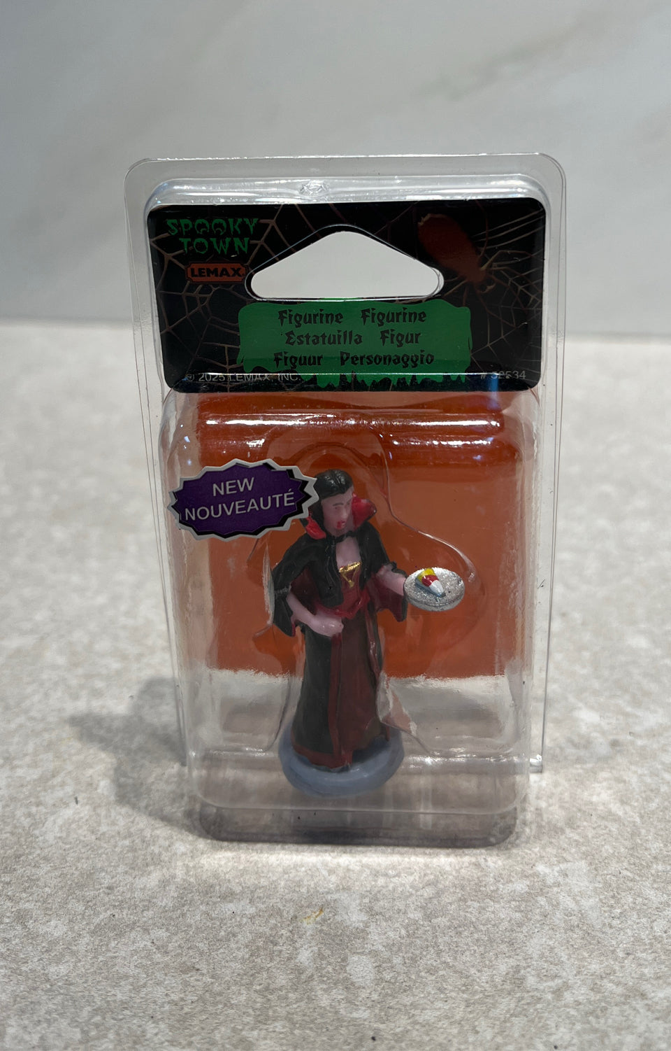 Lemax Figurine