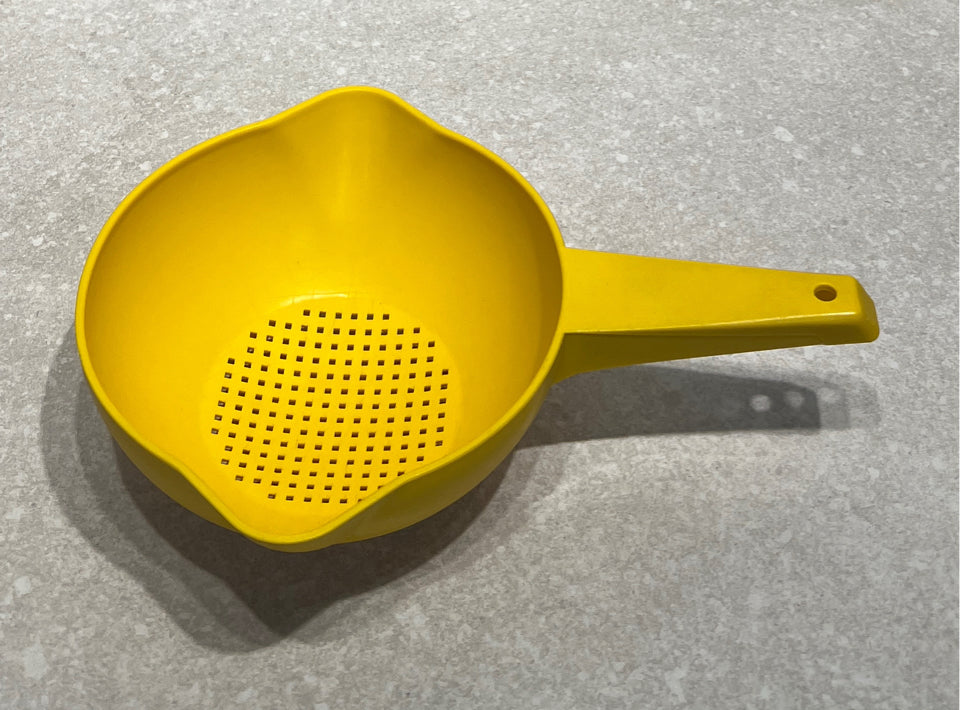 Tupperware Strainer