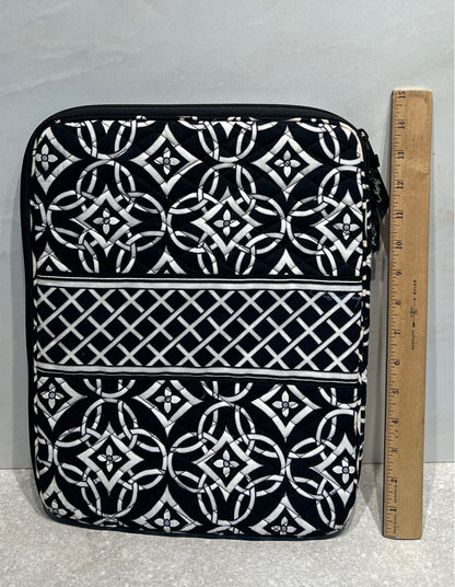Vera Bradley Zippered Bag
