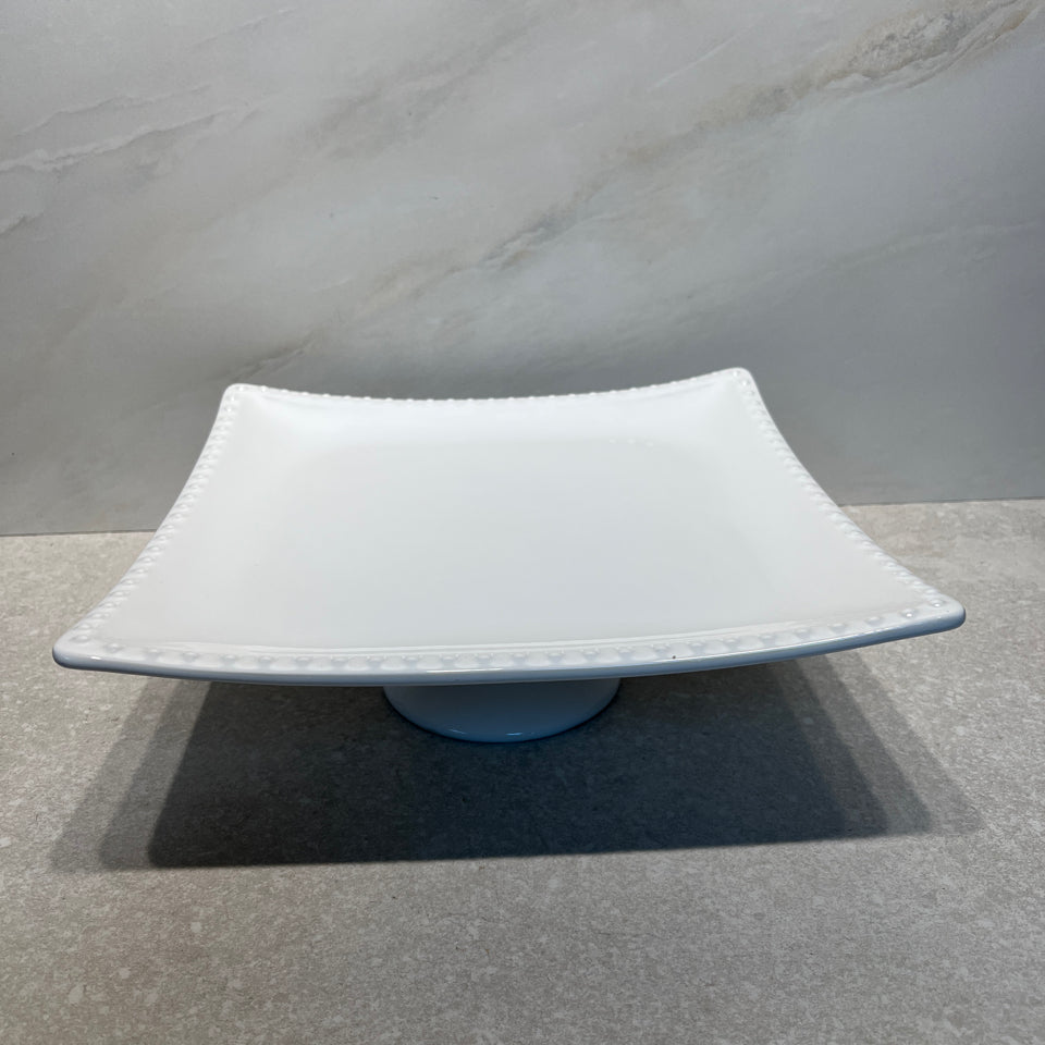Pedestal Dish