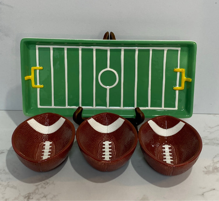 4 Piece Tray Set