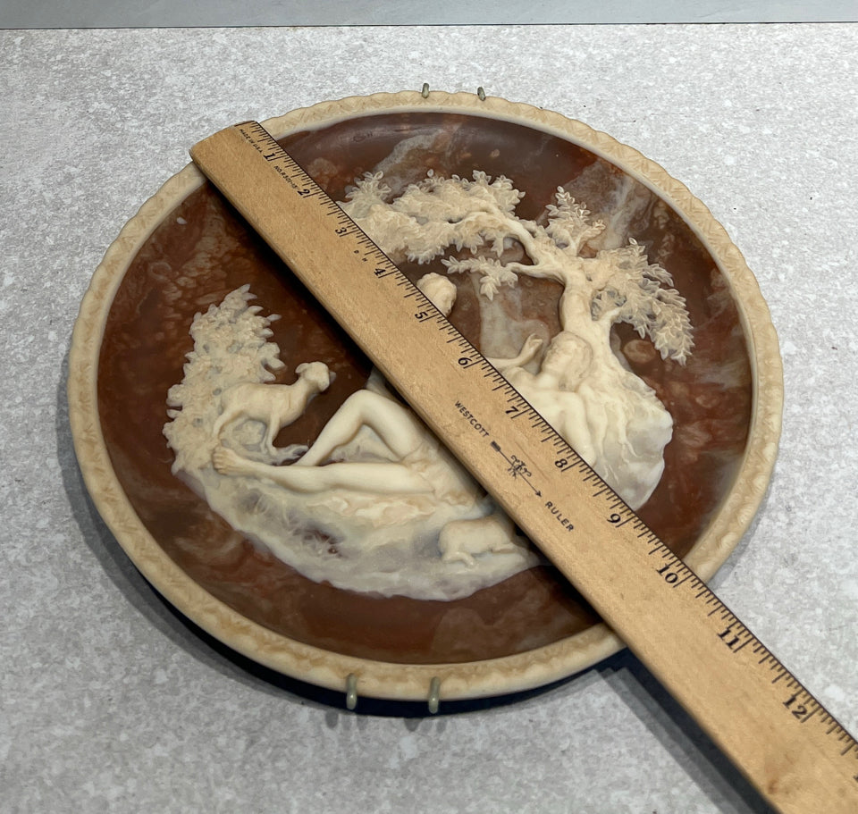 Collectable Plate