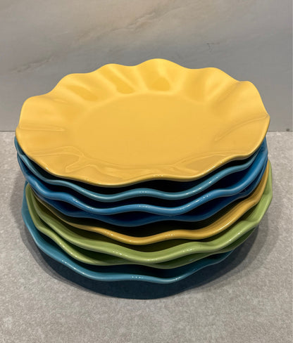 Set of 8 Crate And Barrel Plates