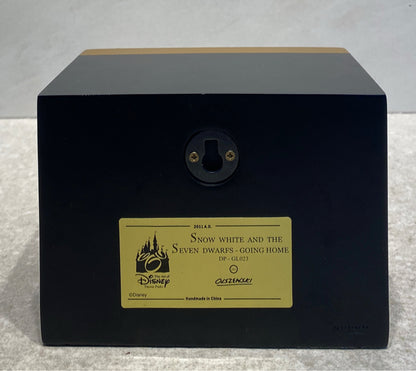 Disney Gallery of Light - Snow White