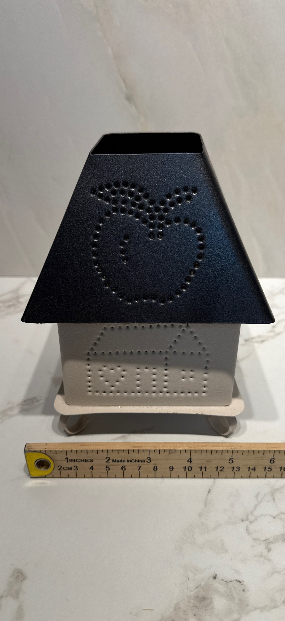 Candleholder