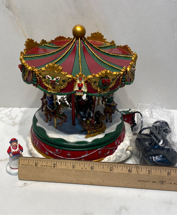 Kinkade Hawthorne Village Carousel