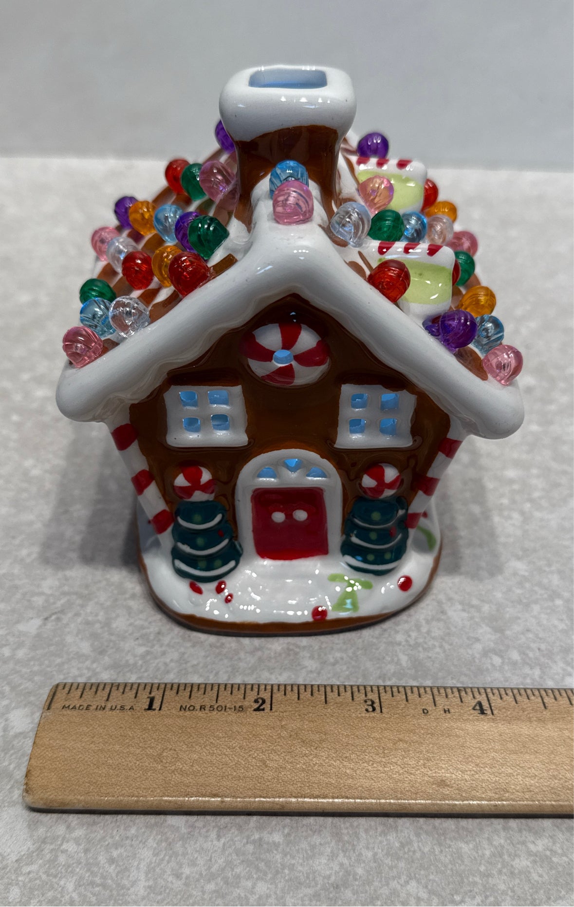Lighted Gingerbread House