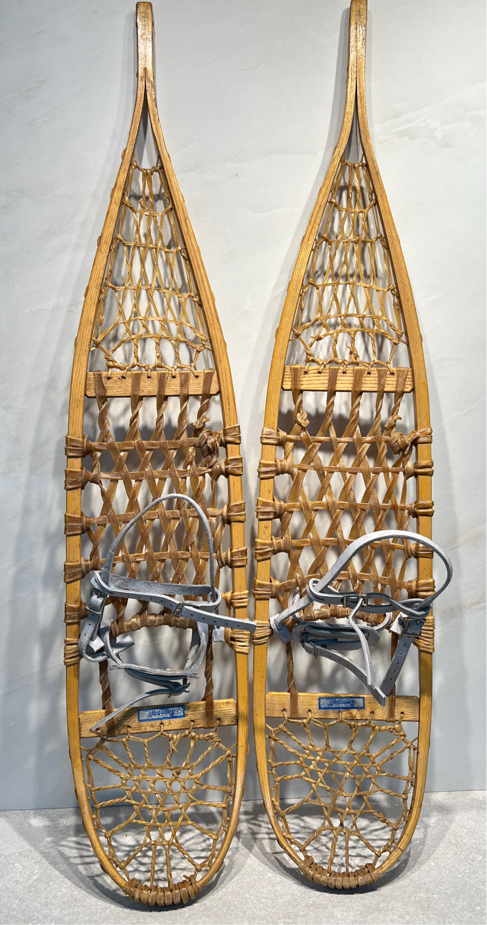 Set of 2 Snow Shoes