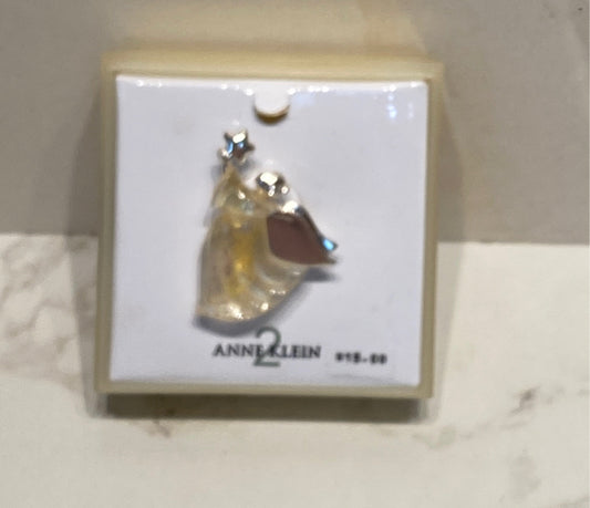 Pin